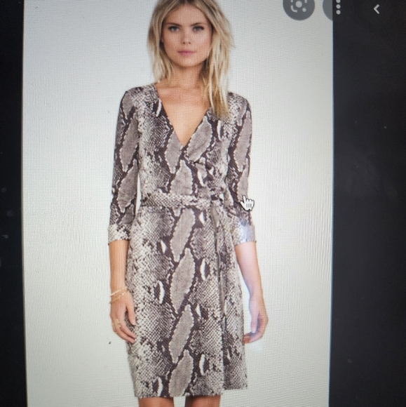 DVF Julian Two Silk Jersey Dress - Picture 1 of 10